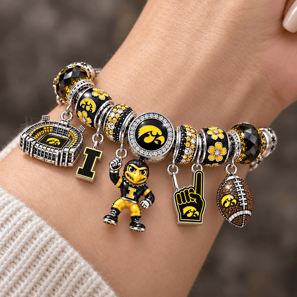 IWHK Silver Charm Bracelet Set NTTB